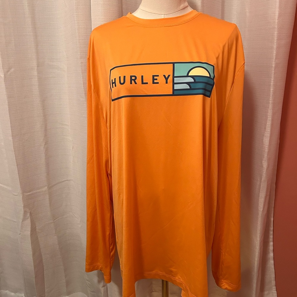 Men’s Hurley long sleeve